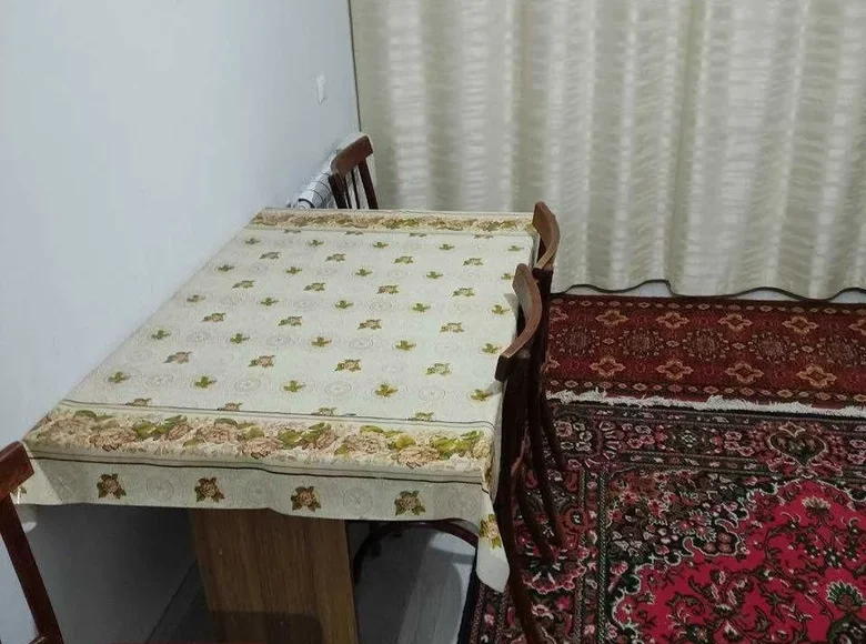 Kvartira 2 xonalar 70 m² Toshkentda, Oʻzbekiston