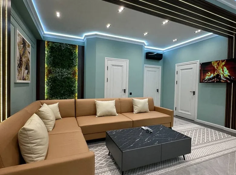 Ko'p darajali kvartiralar 3 xonalar 90 m² Toshkentda