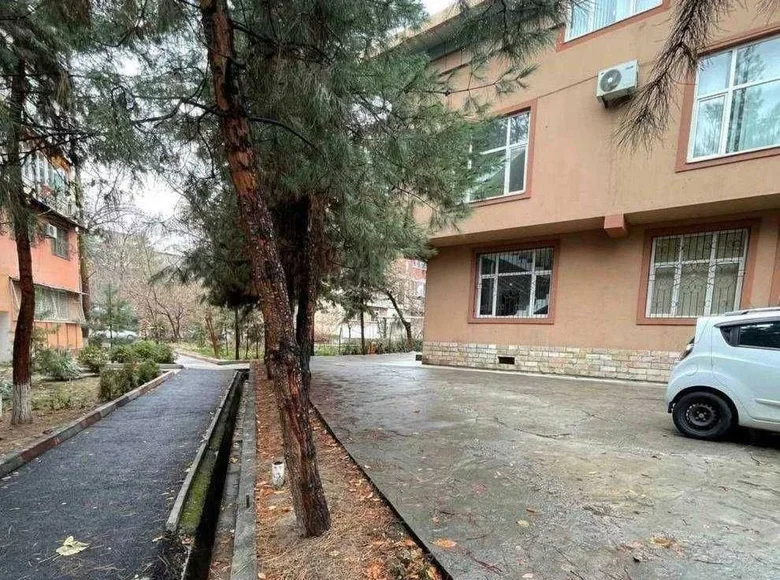 Tijorat 540 m² Shaykhontohur Tumani