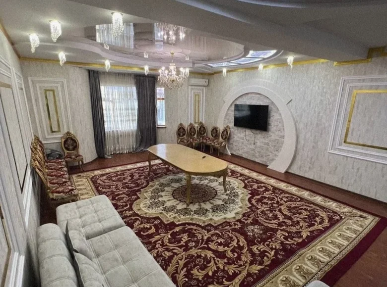 Многоуровневые квартиры 4 комнаты 187 м² Ташкент, Узбекистан
