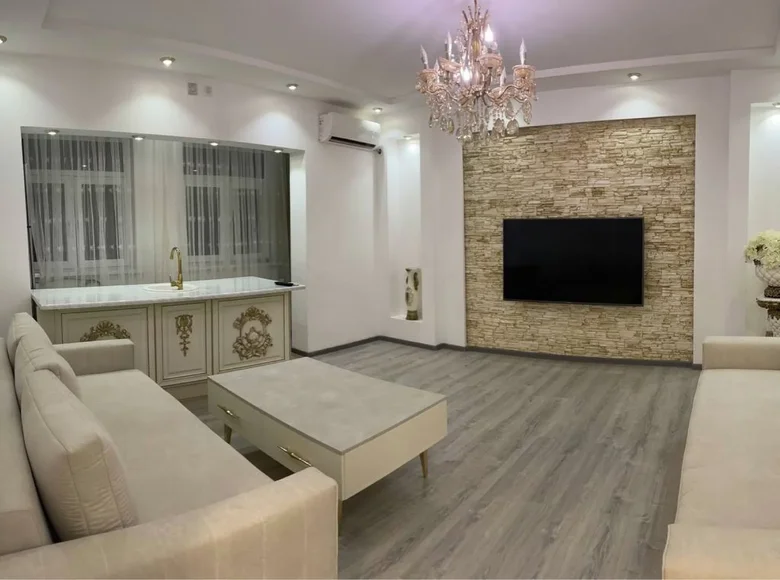 Квартира 4 комнаты 80 м² Ташкент, Узбекистан