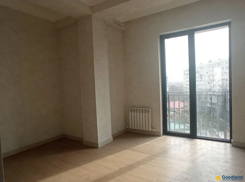 Kvartira 3 xonalar 76 m² Toshkentda