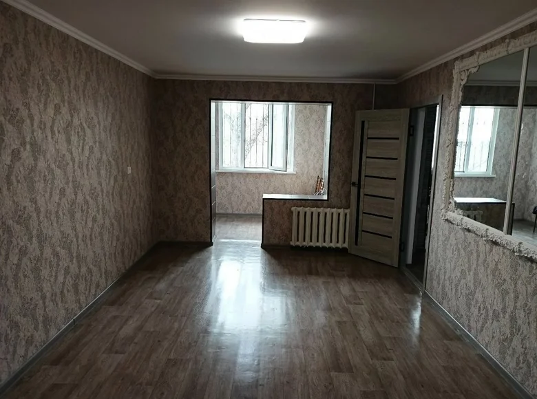 Kvartira 3 xonalar 68 m² Beshkurganda