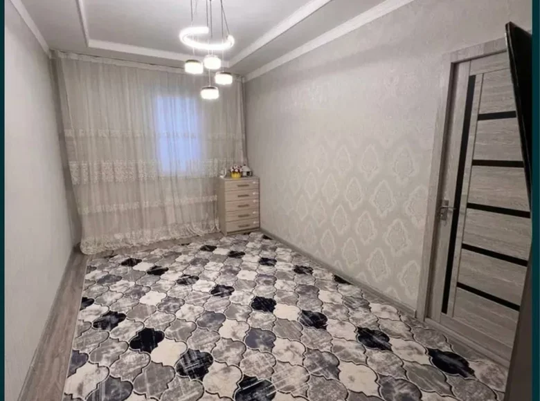 Kvartira 1 xona 43 m² Toshkentda