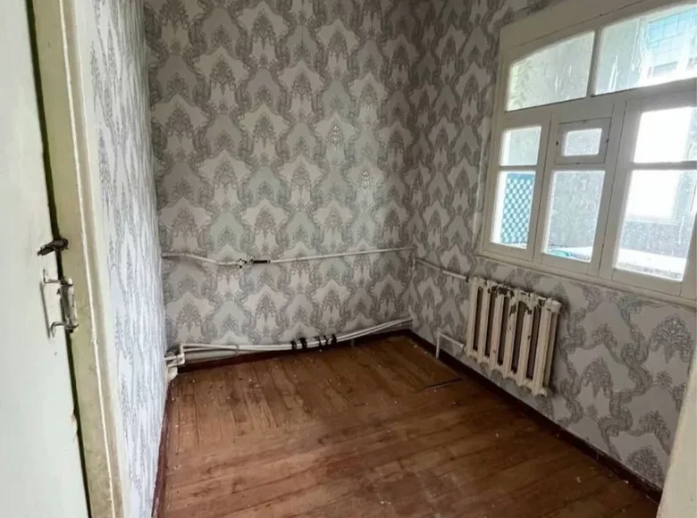 Kvartira 1 xona 38 m² Toshkentda