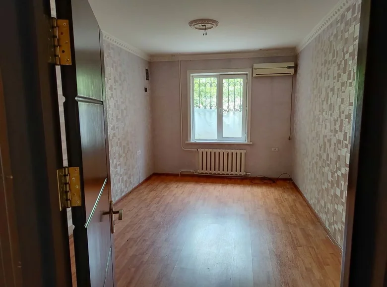 Kvartira 3 xonalar 68 m² Toshkentda