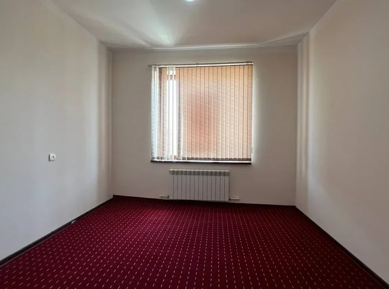 Квартира 2 комнаты 70 м² Фергана, Узбекистан