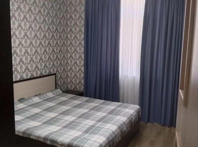 Kvartira 3 xonalar 999 m² Toshkentda, Oʻzbekiston