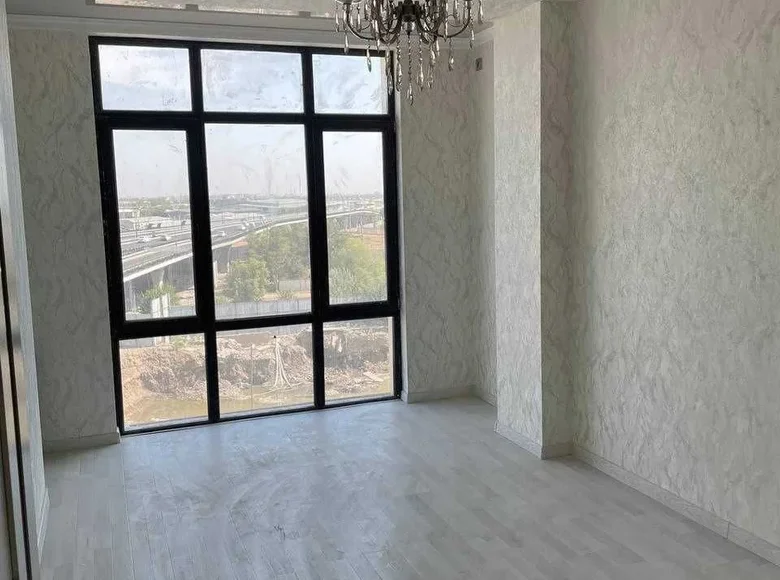 Kvartira 3 xonalar 72 m² Toshkentda