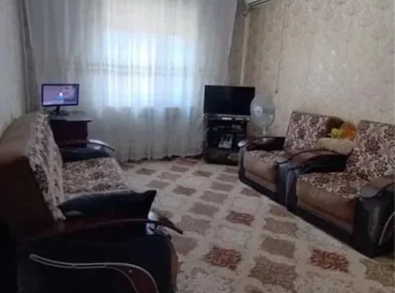 Kvartira 1 xona 39 m² Toshkentda