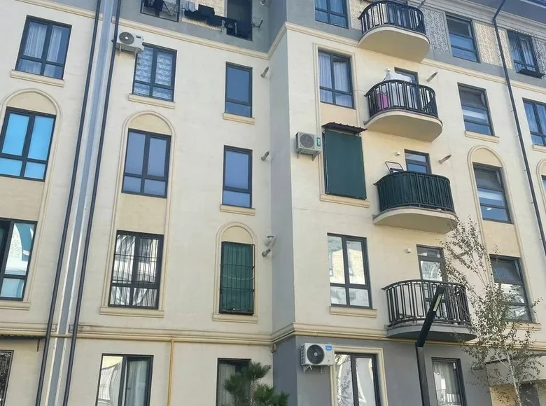 Kvartira 2 xonalar 55 m² in Shaykhontohur Tumani