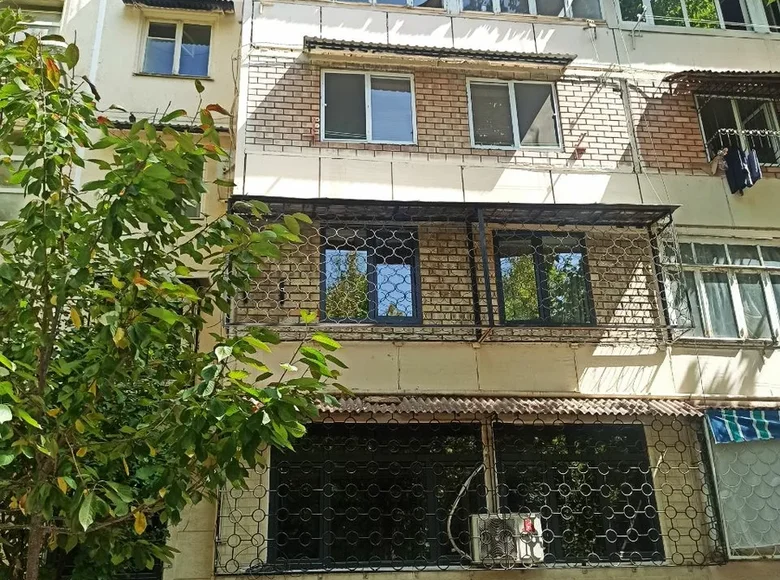 Kvartira 3 xonalar 65 m² Toshkentda