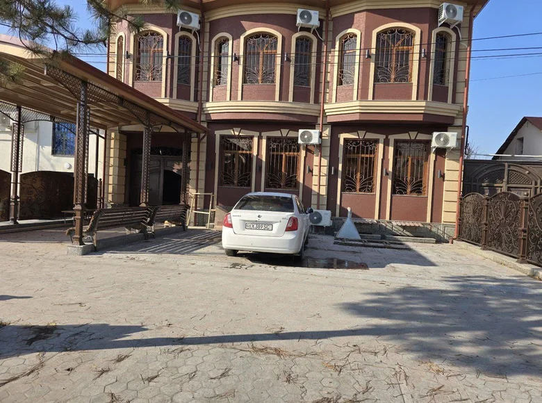Коммерческое помещение 350 м² Ташкент, Узбекистан