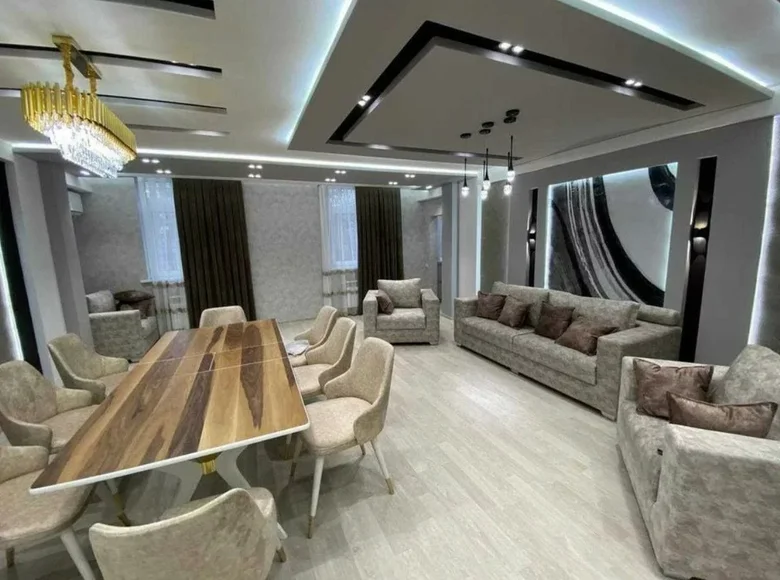 Квартира 4 комнаты 153 м² в Ташкенте, Узбекистан