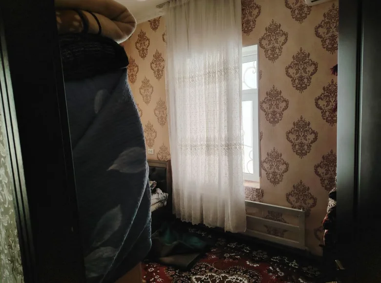 Uy 4 xonalar 400 m² Kibrayda