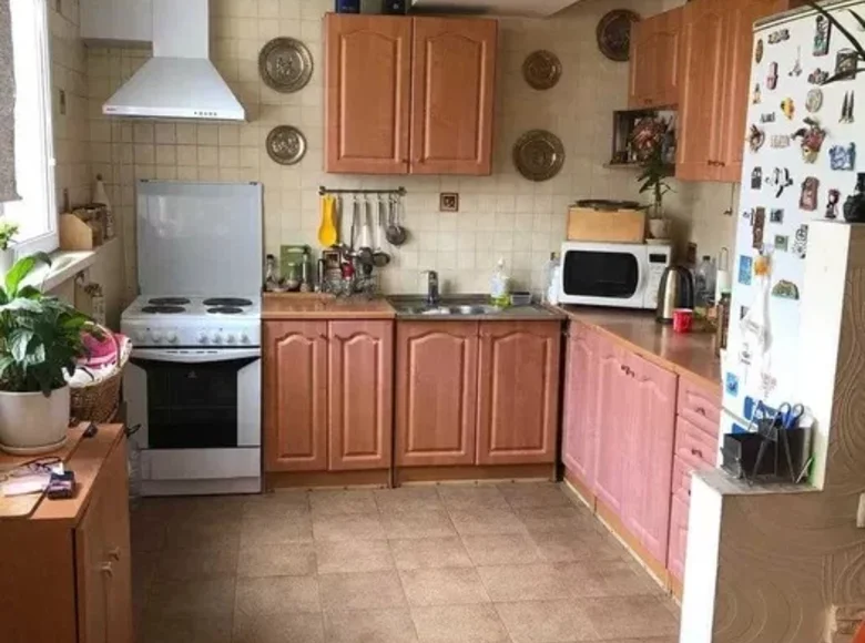 Kvartira 3 xonalar 85 m² O‘zbekistonda