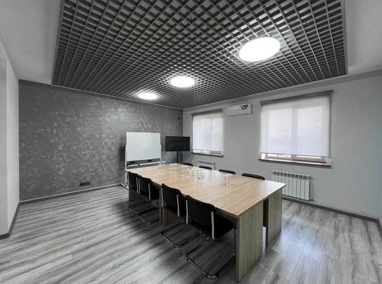 Офис 360 м² в Ташкенте, Узбекистан