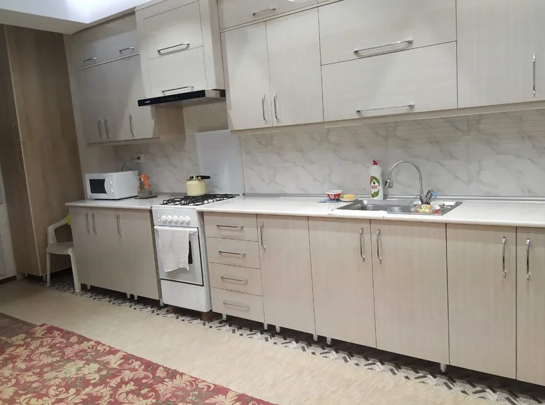 Kvartira 3 xonalar 94 m² Toshkentda