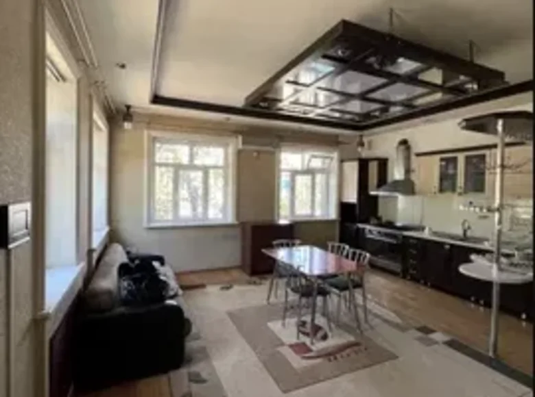 Дом 5 комнат 300 м² в Узбекистане, Узбекистан