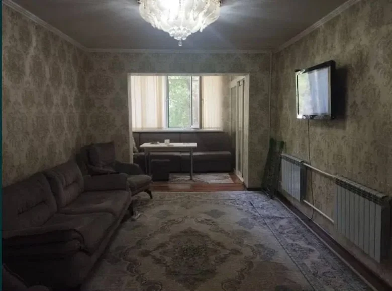 Kvartira 3 xonalar 70 m² in Konimex tumani