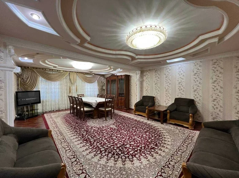 Квартира 3 комнаты 120 м² в Ташкенте, Узбекистан