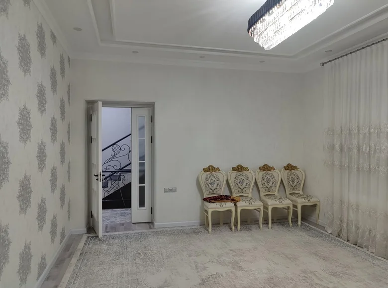 Uy 6 xonalar 200 m² Toshkentda, Oʻzbekiston