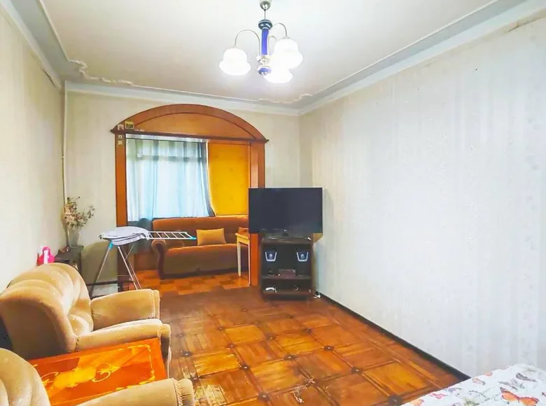 Kvartira 2 xonalar 62 m² Toshkentda