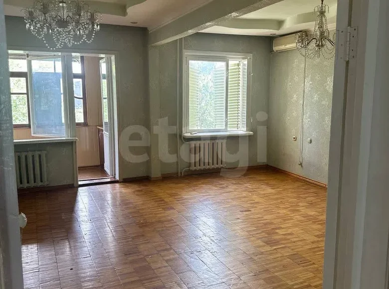 Kvartira 91 m² Sabzavotda