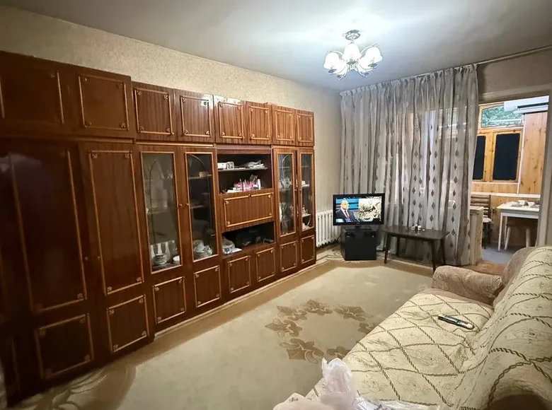Kvartira 2 xonalar 50 m² Toshkentda