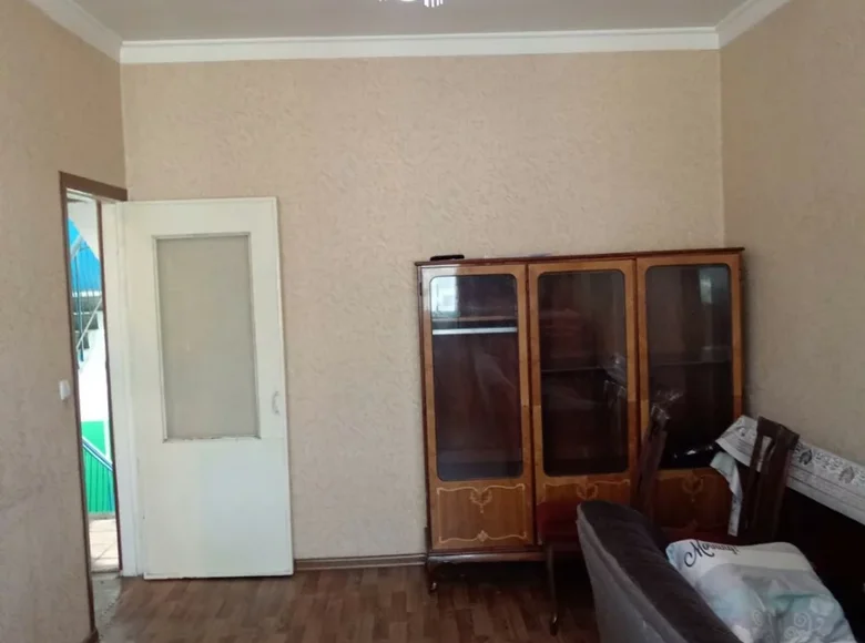 Kvartira 1 xona 28 m² Toshkentda