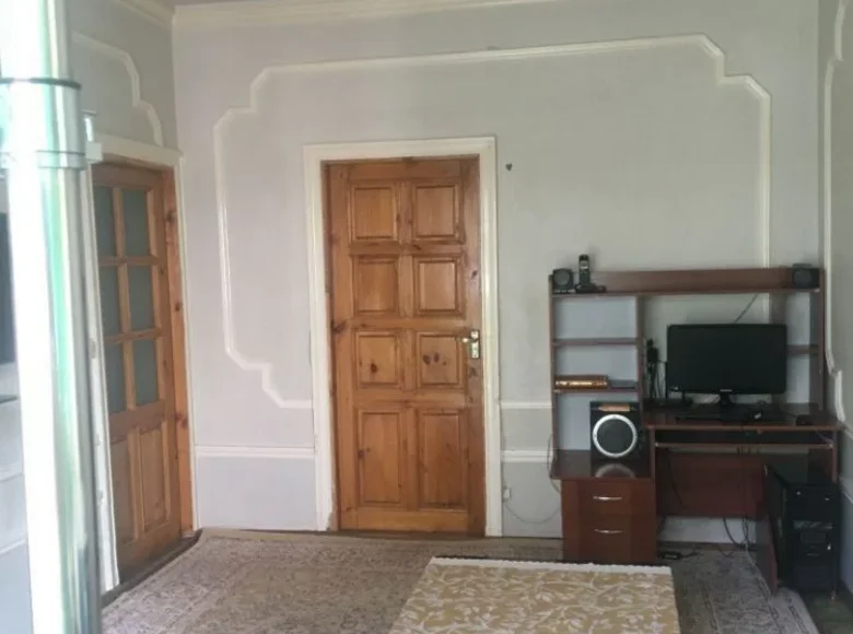 Kvartira 2 xonalar 42 m² Toshkentda