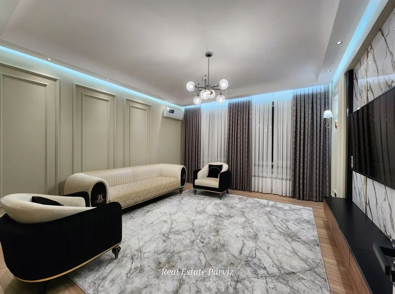 Kvartira 3 xonalar 83 m² Samarqandda