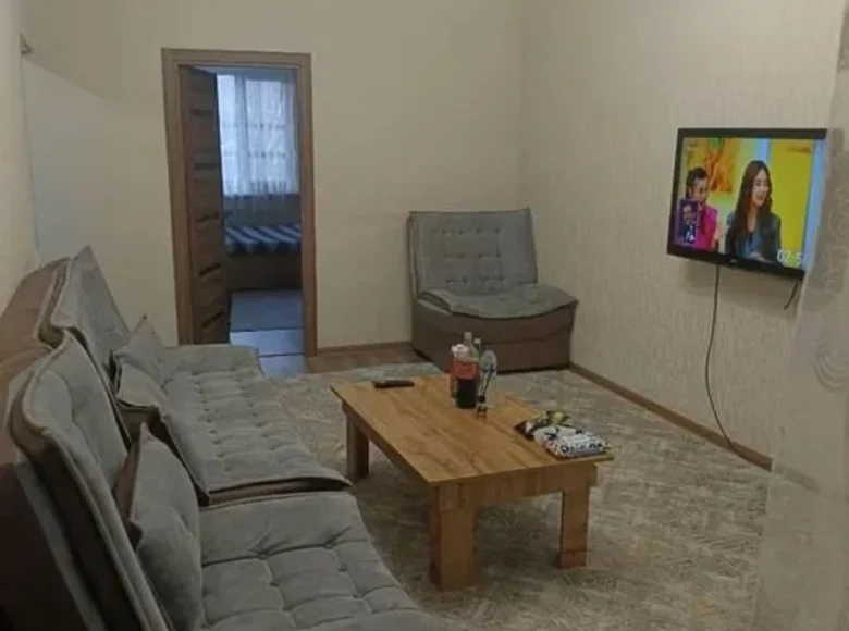 Kvartira 2 xonalar 65 m² in Uchquduq tumani, Oʻzbekiston