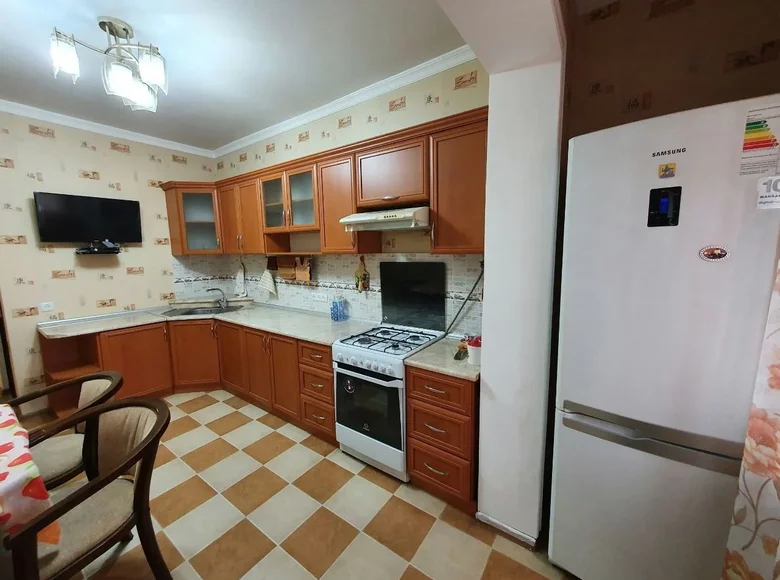 Kvartira 2 xonalar 65 m² Toshkentda