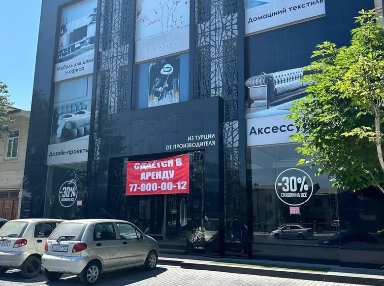 Коммерческое помещение 1 580 м² в Ташкенте, Узбекистан