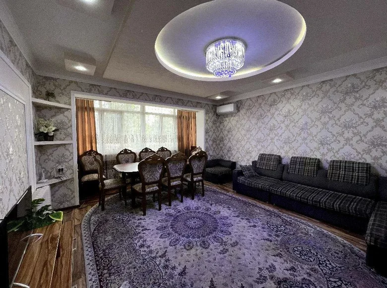 Kvartira 3 xonalar 75 m² Toshkentda