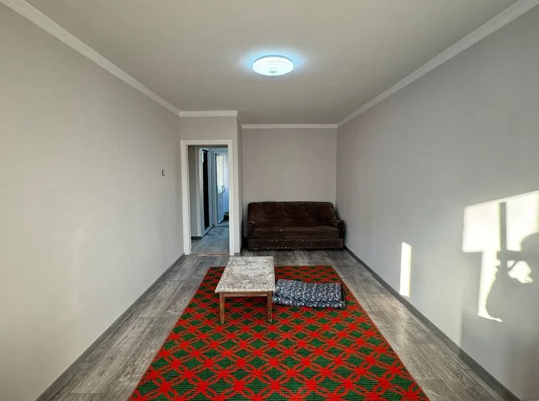 Kvartira 2 xonalar 57 m² Farg'onada