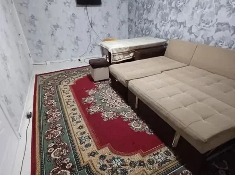 Kvartira 1 xona 35 m² Toshkentda