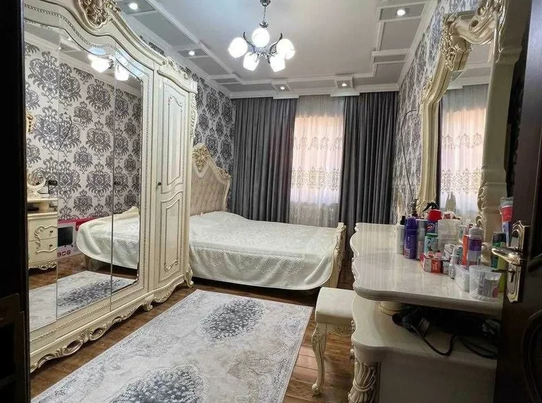 Kvartira 2 xonalar 66 m² Toshkentda