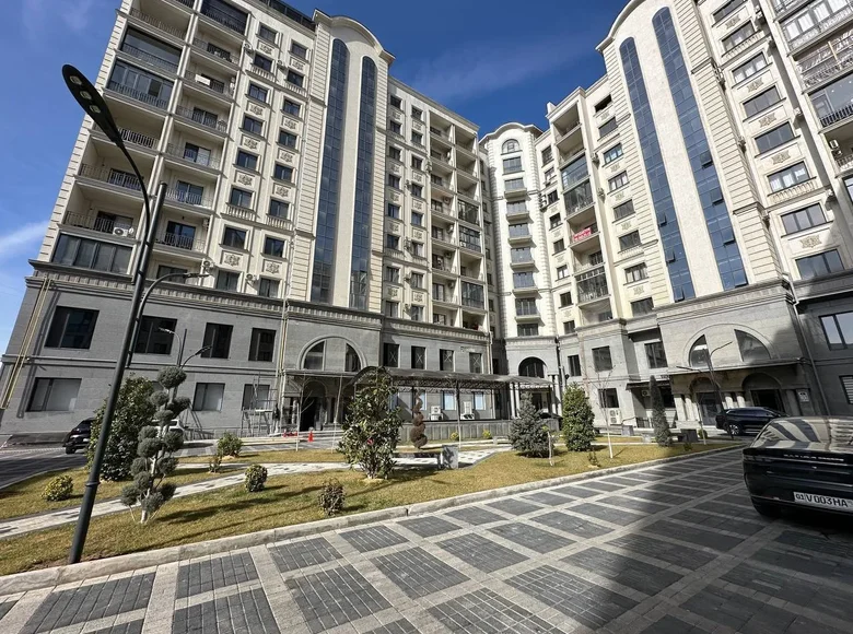 Квартира 3 комнаты 97 м² Ташкент, Узбекистан