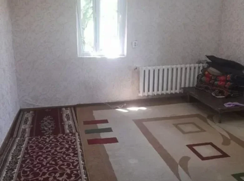 Kvartira 3 xonalar 54 m² Toshkentda