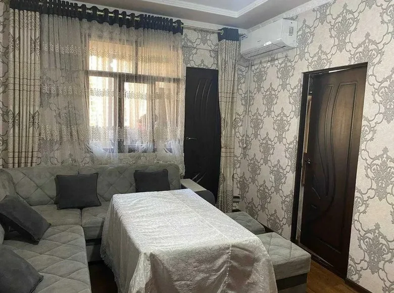 Kvartira 1 xona 33 m² Toshkentda