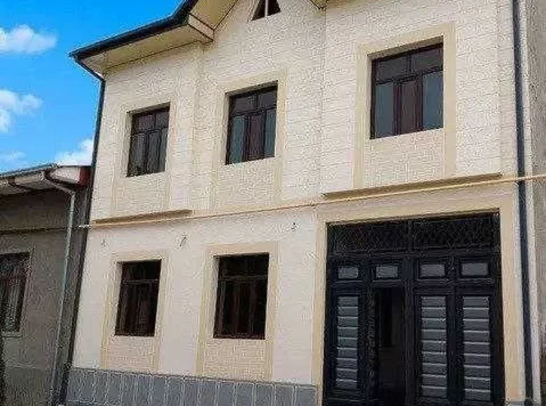 Kottej 5 xonalar 350 m² Toshkentda