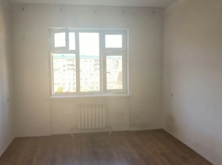 Kvartira 2 xonalar 53 m² Khanabadda