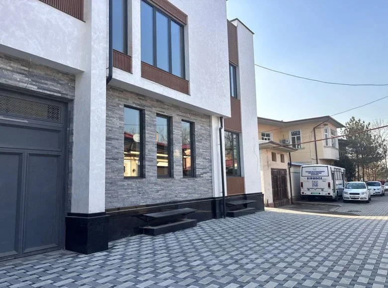 Дом 7 комнат 300 м² в Ташкенте, Узбекистан
