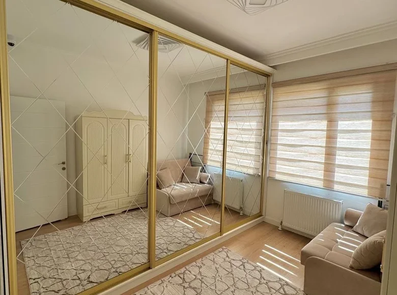 Kvartira 3 xonalar 82 m² Toshkentda