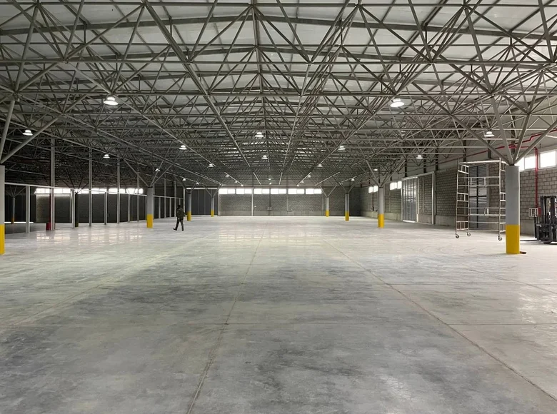 Коммерческое помещение 10 000 м² в Ташкенте, Узбекистан