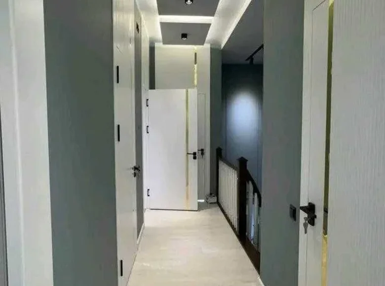 Дом 6 комнат 180 м² Ташкент, Узбекистан