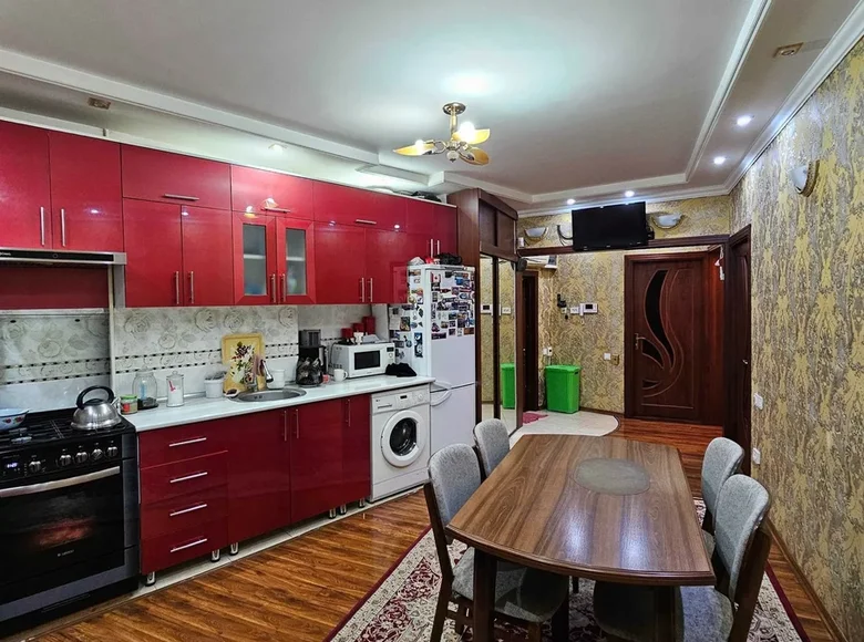 Kvartira 4 xonalar 120 m² Toshkentda