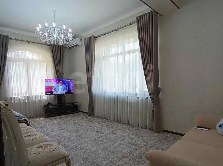 Kvartira 104 m² Toshkentda